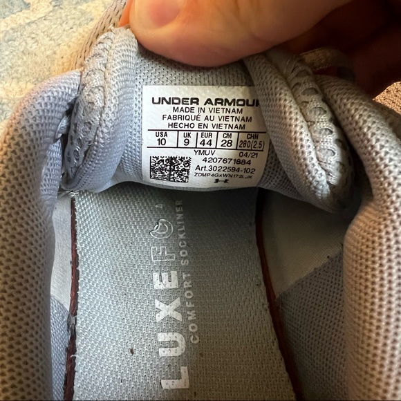 Under Armour Charged Pursuit Running Shoes - Picture 6 of 7